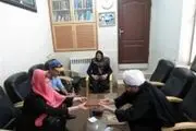 تشرف بانوی کره ای به دین اسلام در دفتر امام جمعه رفسنجان / تصاویر