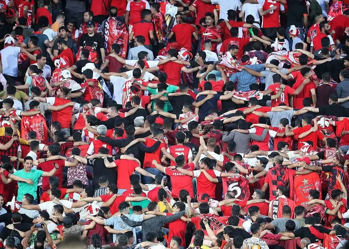 ورزشگاه پاس میزبان بازی بی‌تماشاگر پرسپولیس و چادرملو