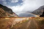 پلی از جنس نور در چشمه سهراب/ عکس