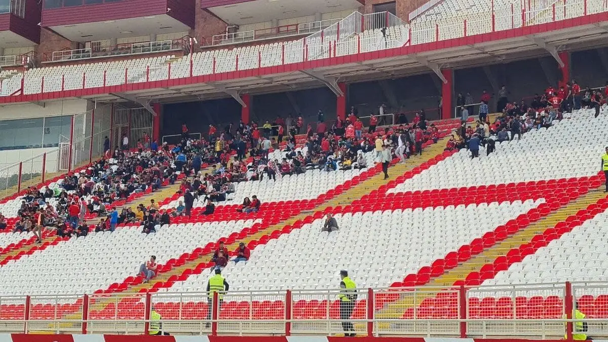 اعتراض تبریزی‌ها به میزبانی از پرسپولیس و سپاهان