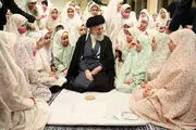 نوگلان عزیز با خدا دوست باشید و کاری کنید جزو زنان بزرگ کشور شوید 