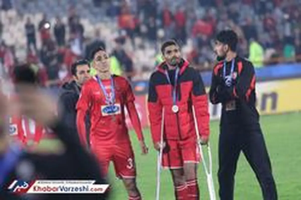 مدافع پرسپولیس از بیمارستان مرخص شد