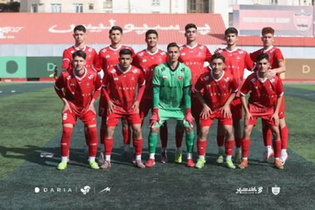 پرسپولیسی‌ها جشن قهرمانی گرفتند