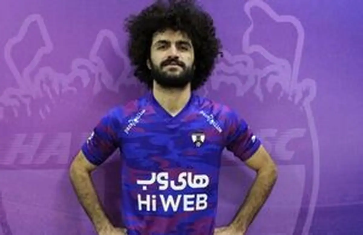 در استقلال به من ظلم شد