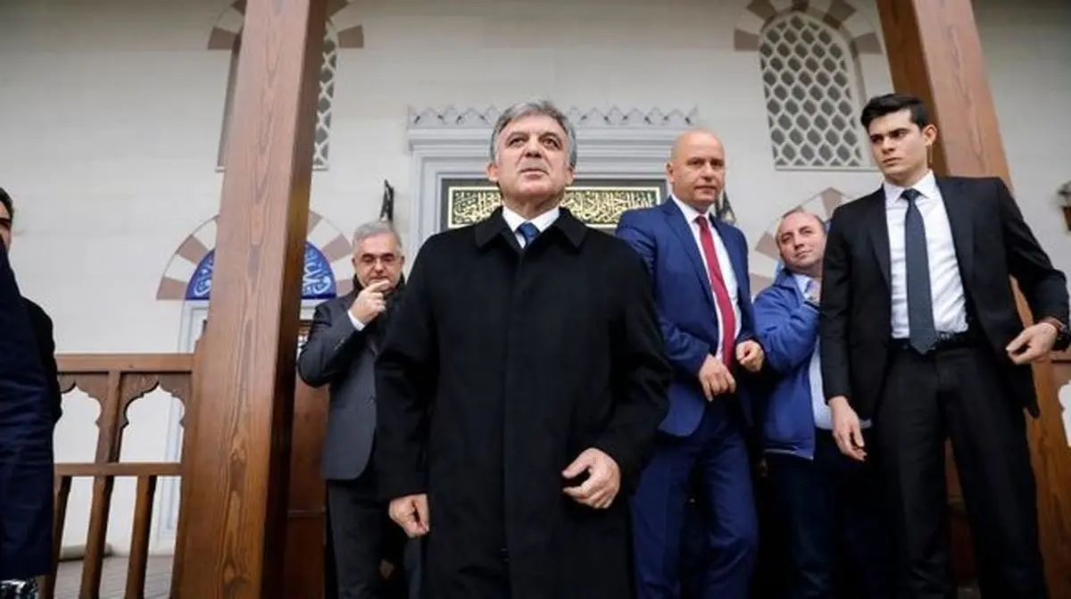 گلایه اردوغان از عبدالله گل به خاطر انتقاد از قانون جنجالی جدید