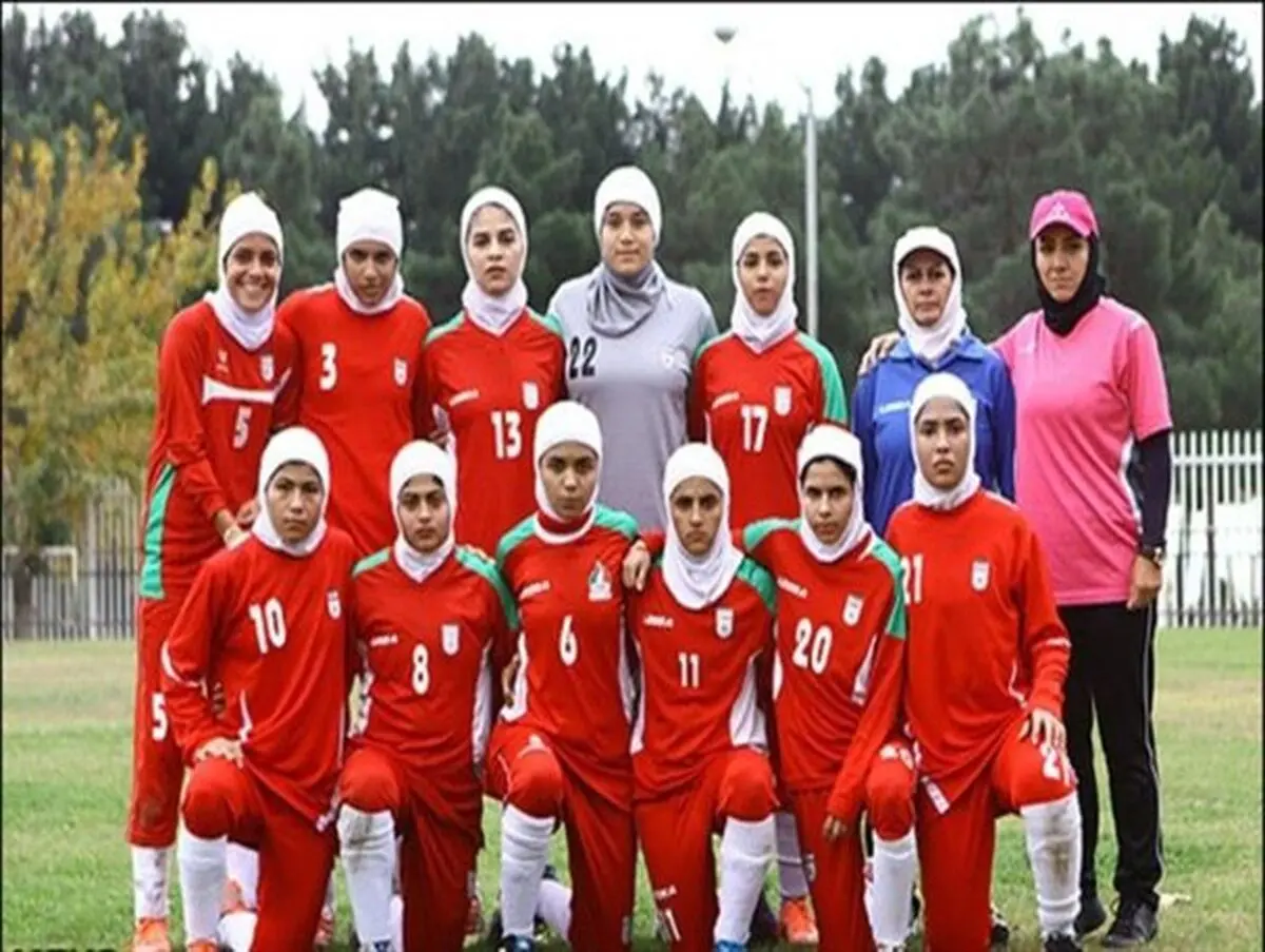 فوتبالیست تاکستانی در راه ایتالیا