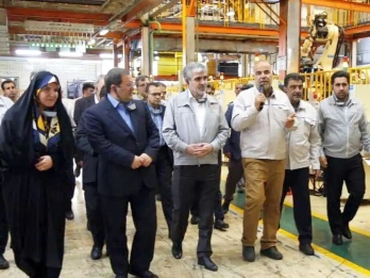 بازدید مدیرعامل بانک صنعت و معدن از سایپا