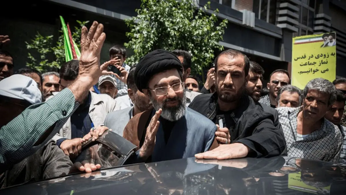 ایران با انتخاب رهبر، پیام تسلیم‌ناپذیری فرستاد