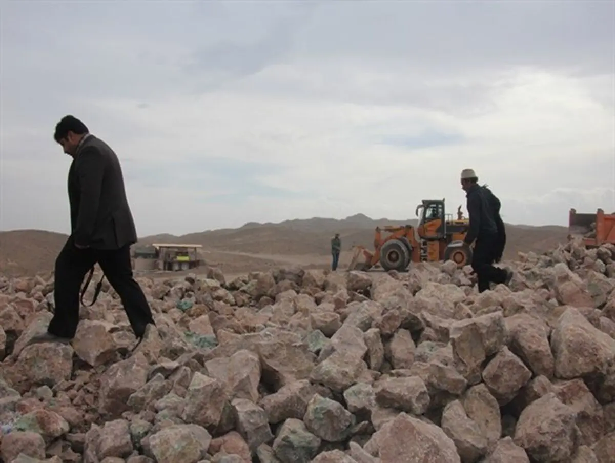 کارخانه تولیدکنسانتره ومعدن مس بزن آباد قاین را به تعطیلی کشاند