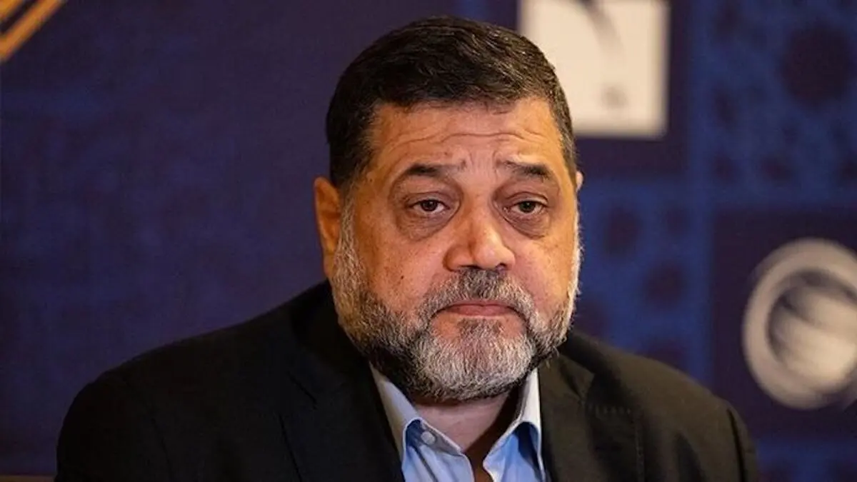 مخالف ترک سلاح هستیم