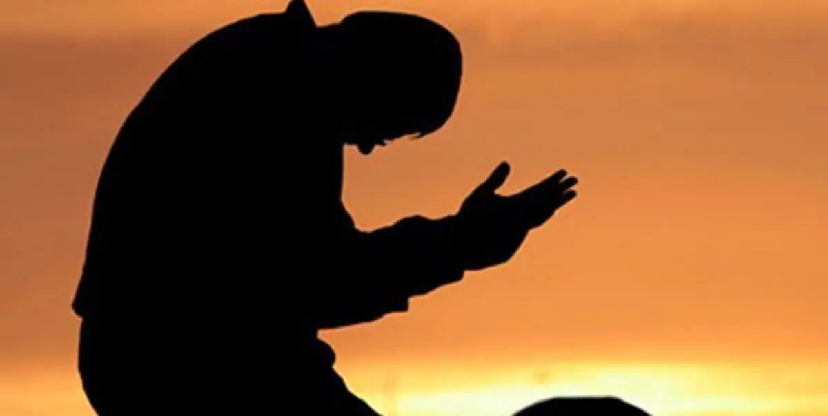 چرا علامه طباطبایی همه انسان ها را خدا می دید؟