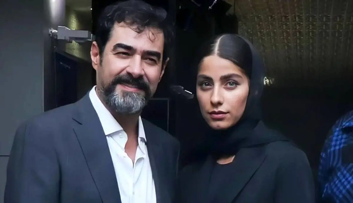 شهاب حسینی با ریش مدل جدید در کنار همسرش در اکران خصوصی