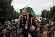تشییع پیکر مطهر شهید مدافع حرم فاطمیون در خمینی شهر+تصاویر