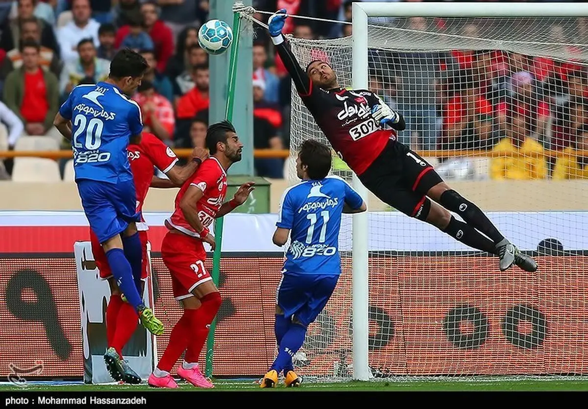پرسپولیس با سه دروازه بان به تبریز می رود