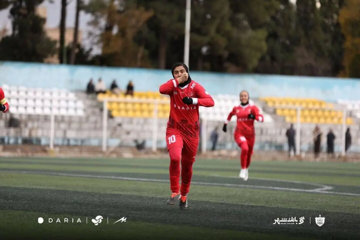 محرومیت مهاجم پرسپولیس