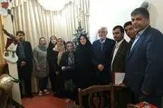 حضور عارف و اولاد قباد در منزل شهید آقاخانیان
