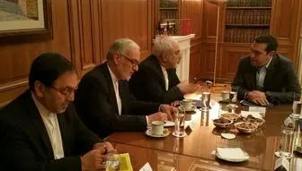 دیدار ظریف با وزیر خارجه یونان