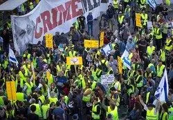 ادامه اعتصاب و تظاهرات در فرانسه 