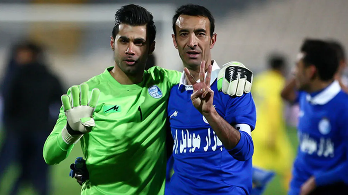 سنگربان جنجالی باز به پرسپولیس رسید