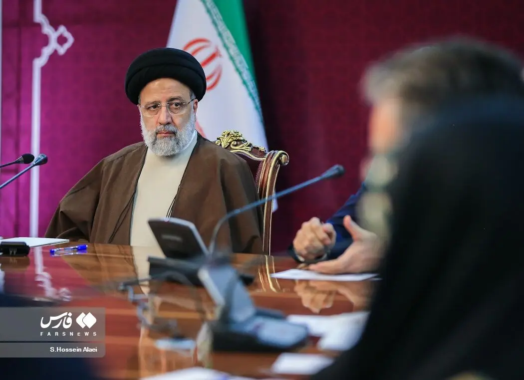 نشست رئیس جمهور با جمعی از اصناف و بازاریان/گزراش تصویری