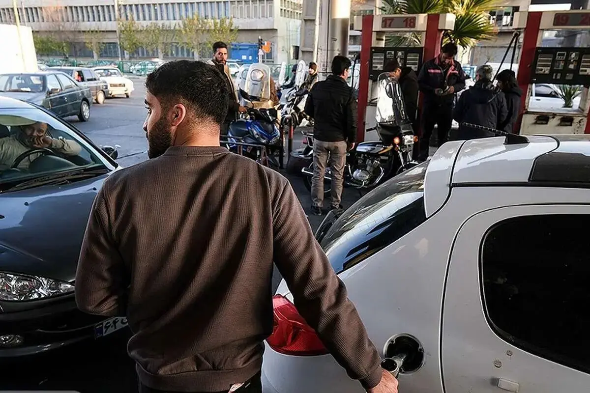 بنزین آزاد گران می‌شود