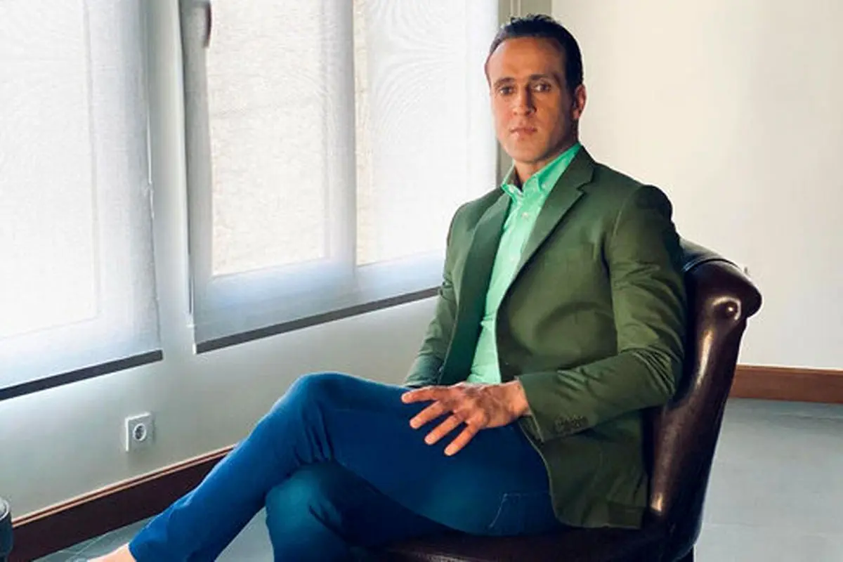 دستمزد علی کریمی برای حضور در یک برنامه اینترنتی
