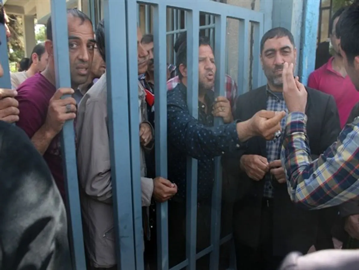 کارخانه پارس سرام شهرستان قرچک 387 نفر از کارگران خود را اخراج کرد