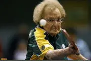 مسن‌ترین تنیسور زن جهان + عکس
