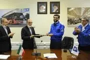 ایران خودرو و بانک تجارت تفاهم نامه همکاری امضاکردند