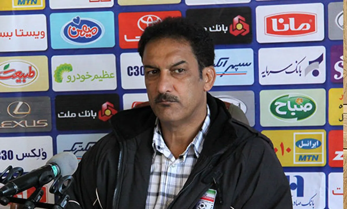 حسینی گل زشتی خورد