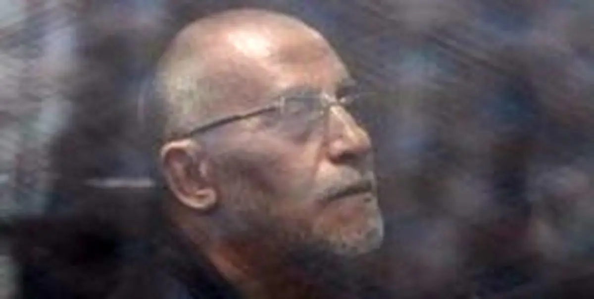 رهبر اخوان المسلمین مصر باز هم به حبس ابد محکوم شد