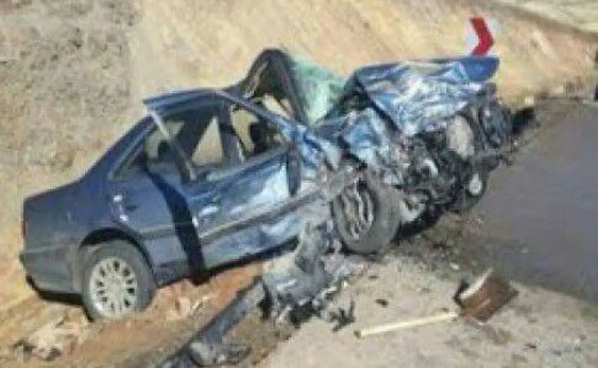 
شاخ به شاخ شدن خودرو ها ۵ مصدوم بر جای گذاشت+ عکس
