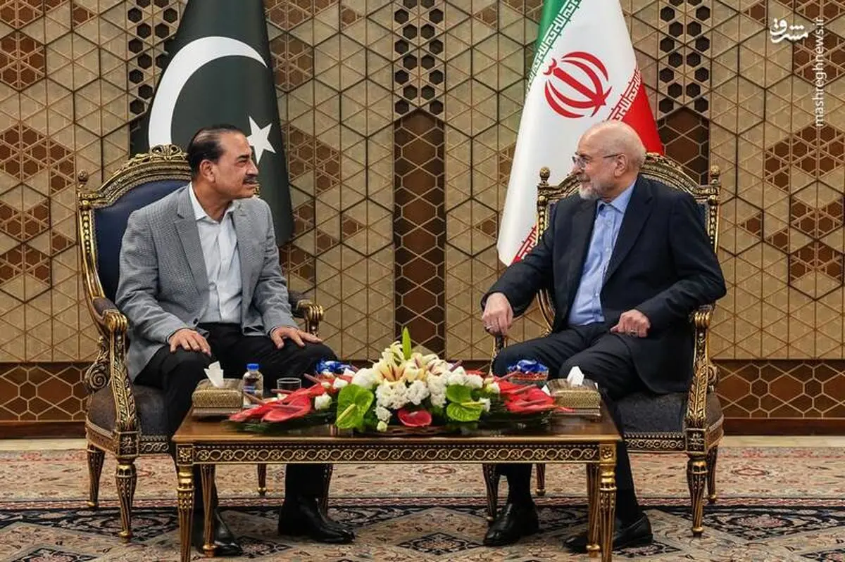 دیدار فرمانده ارتش پاکستان با قالیباف +تصاویر