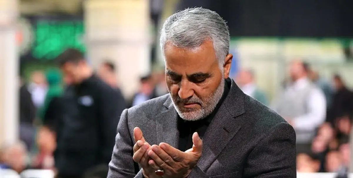 رونمایی از تمبر یادبود شهید قاسم سلیمانی توسط رئیس جمهور