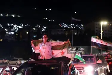 جشن و پایکوبی سوری‌ها هنگام سخنرانی جولانی در سازمان ملل/گزارش تصویری