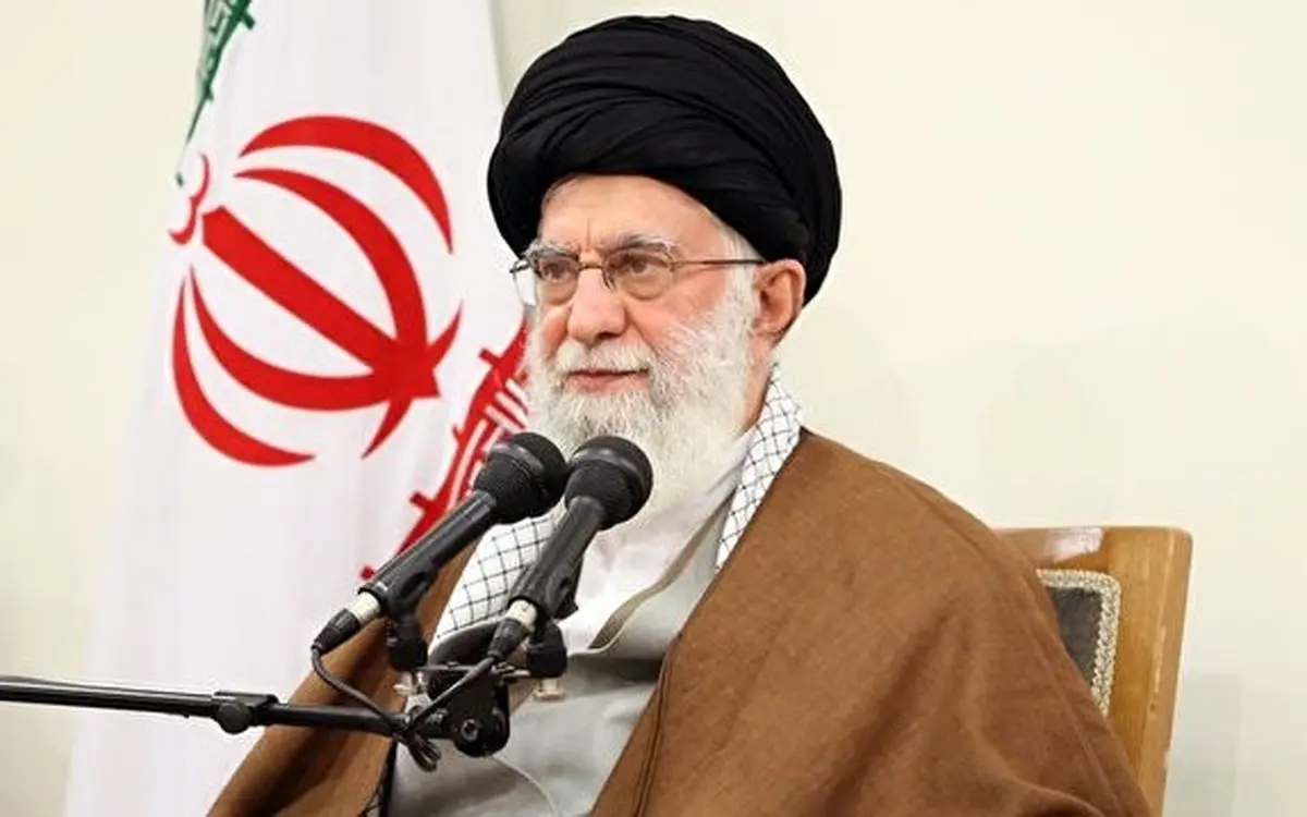 روحیه دفاع از حق و مجاهدت در راه خدا را در خود حفظ کنید