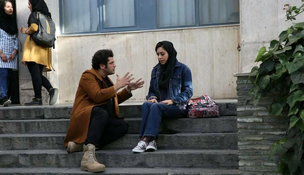 سام درخشانی با «پالتوشتری» به سینما آمد