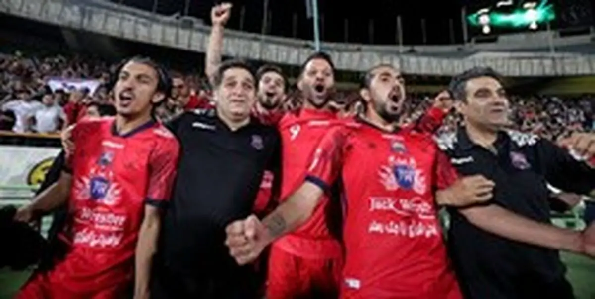 
امتیاز قهرمان ایران را نفروختند