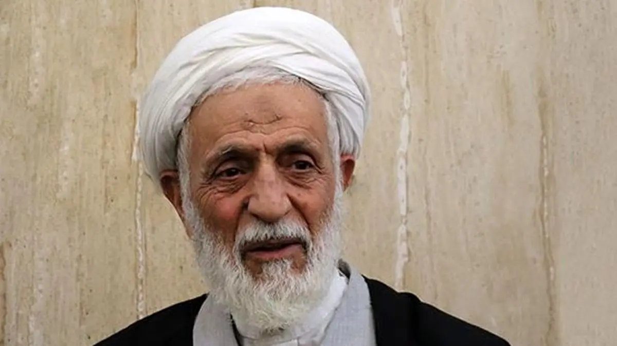 آمریکا تا زمانی کشوری را همراهی می‌کند که بتواند آن را غارت کند
