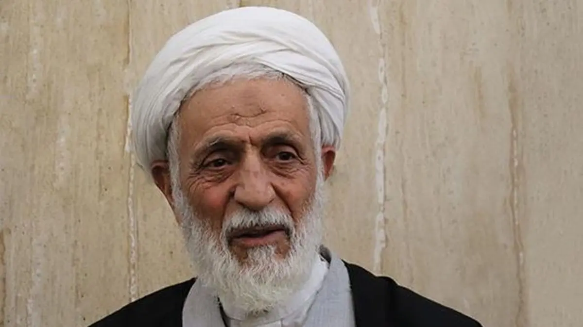 آمریکا تا زمانی کشوری را همراهی می‌کند که بتواند آن را غارت کند