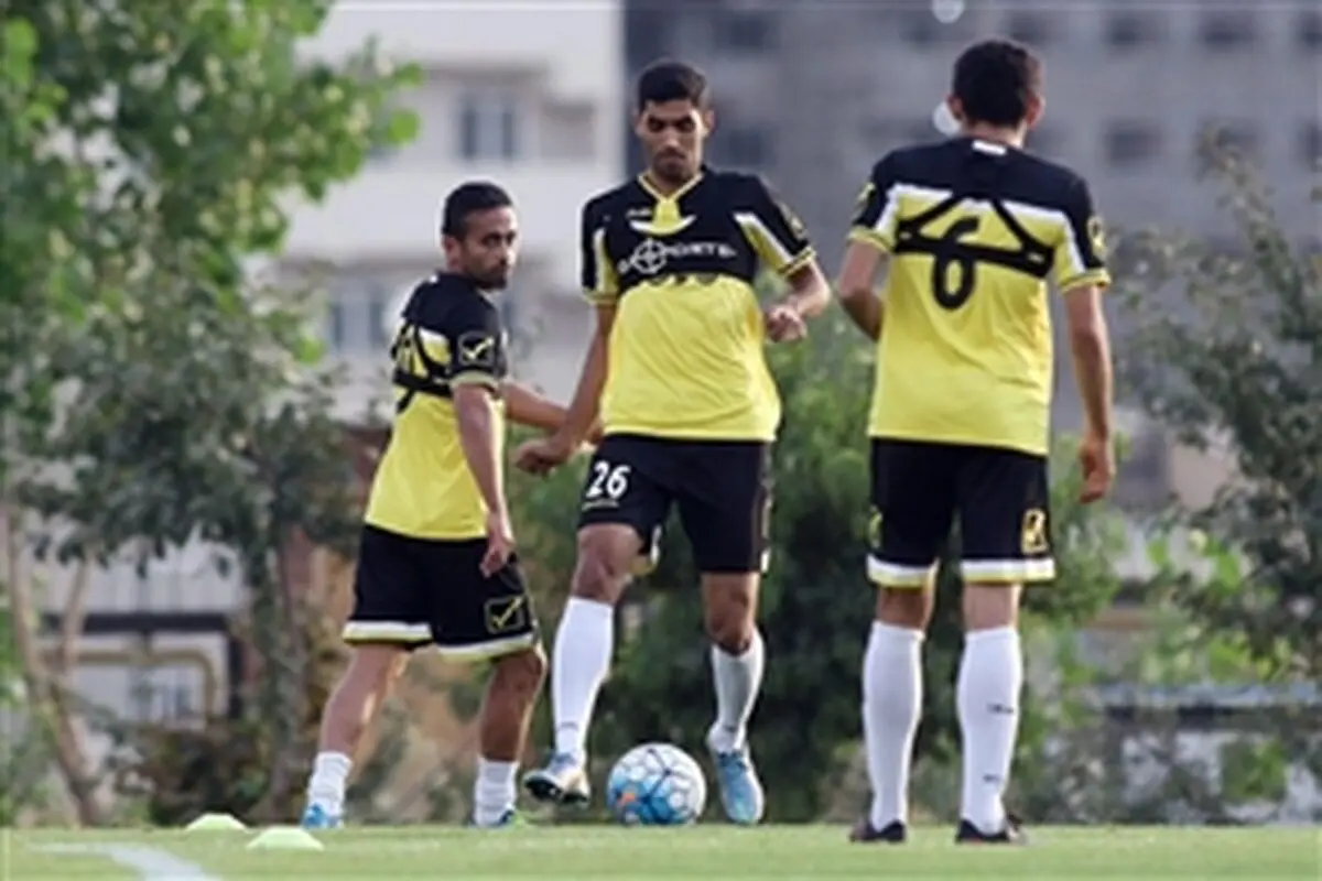  از حالا به فکر قهرمانی پرسپولیس باشیم از اصل ماجرا جا می‌مانیم 
