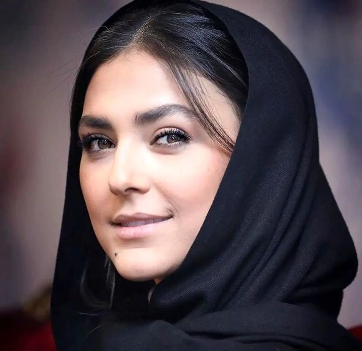 سلفی جالب از خانم بازیگر /عکس