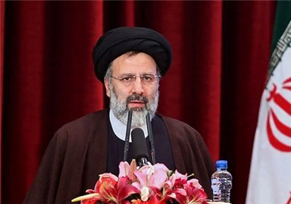  مبارزه با استعماربا گذشت زمان سست نمی‌شود