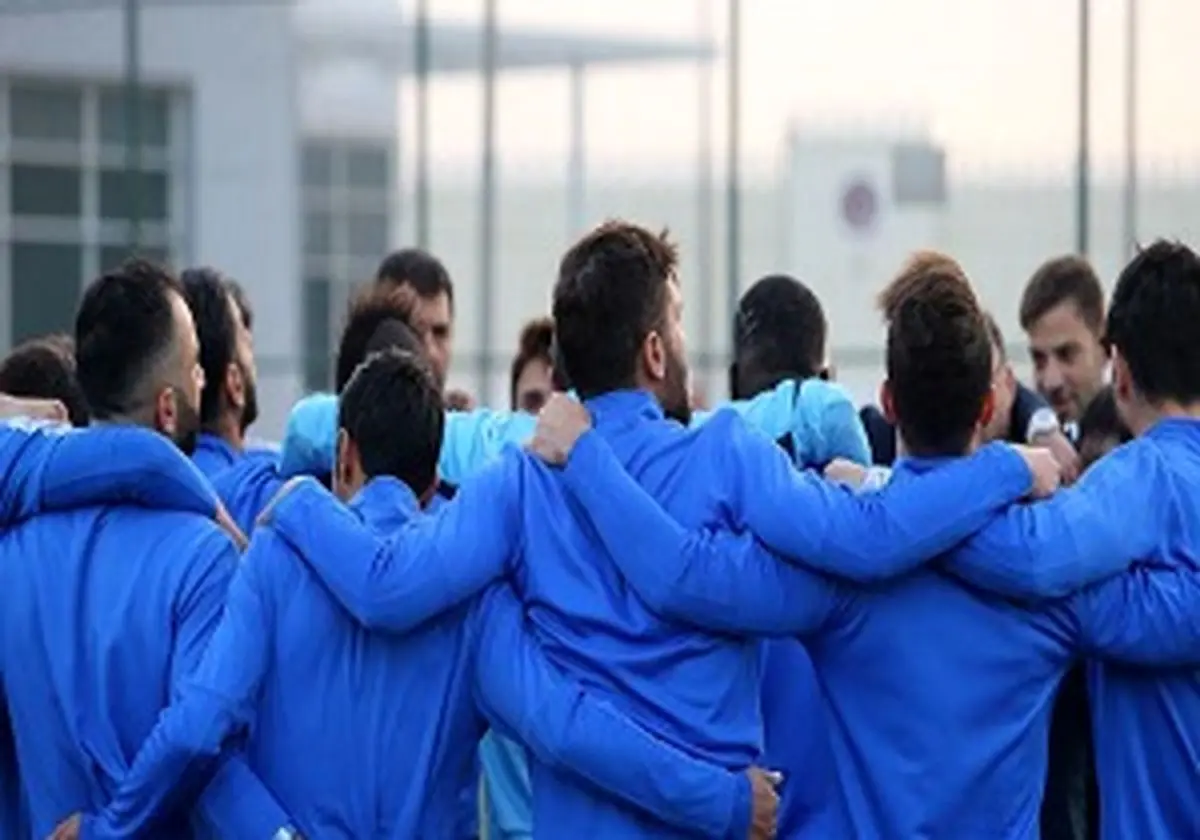 هوادار استقلال فقط امسال قهرمانی میخواهد