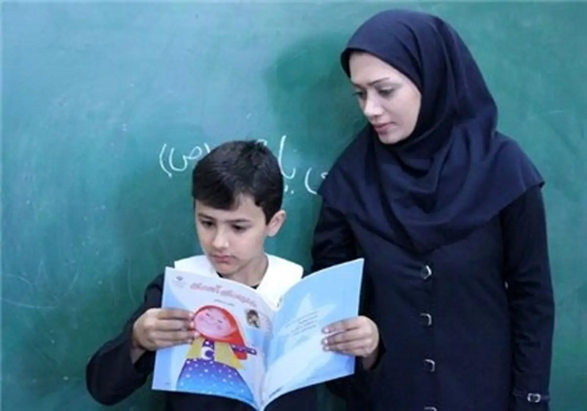 افزایش ۵۰۰ هزار تومانی حقوق فرهنگیان از وعده تا عمل