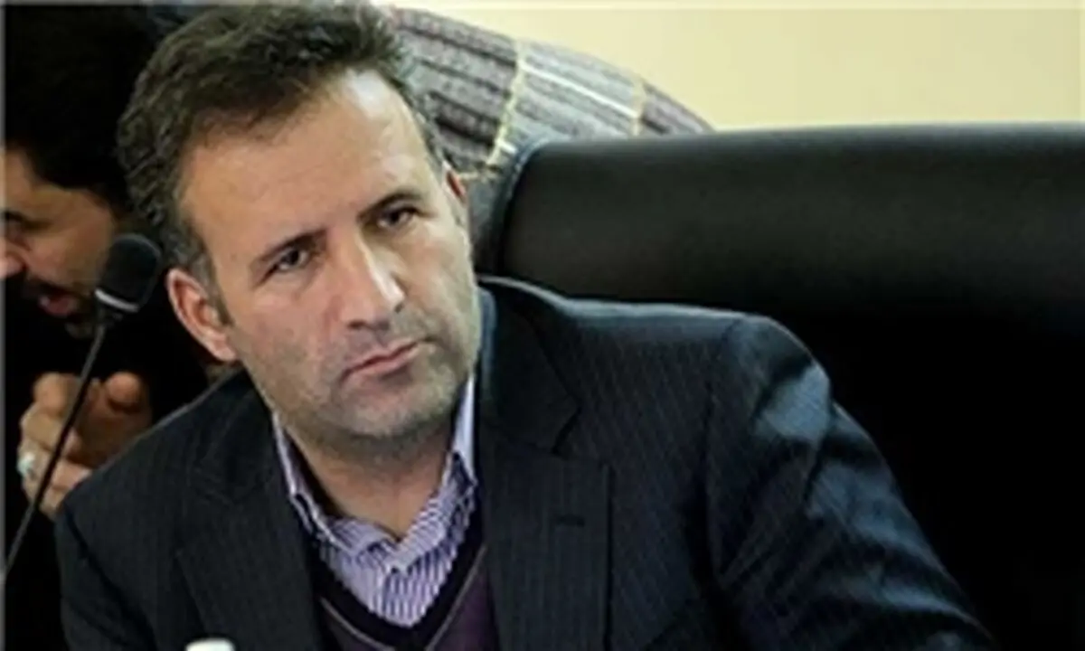 خودروسازان تا یک سال آینده خودروهای پیش فروش شده را تحویل نمی‌دهند