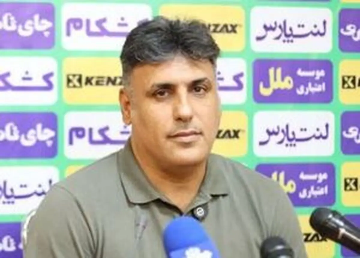 اظهارات عجیب سرمربی استقلال/ استقلالی‌ها ۲۰۰ هزار تومان هم در جیب‌شان ندارند!