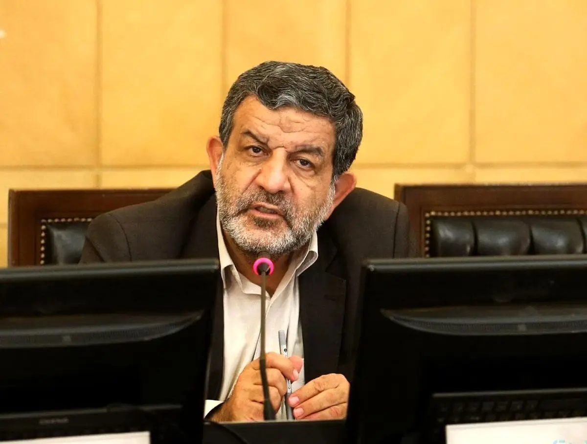 دشمن در حال خرابکاری در اقتصاد است