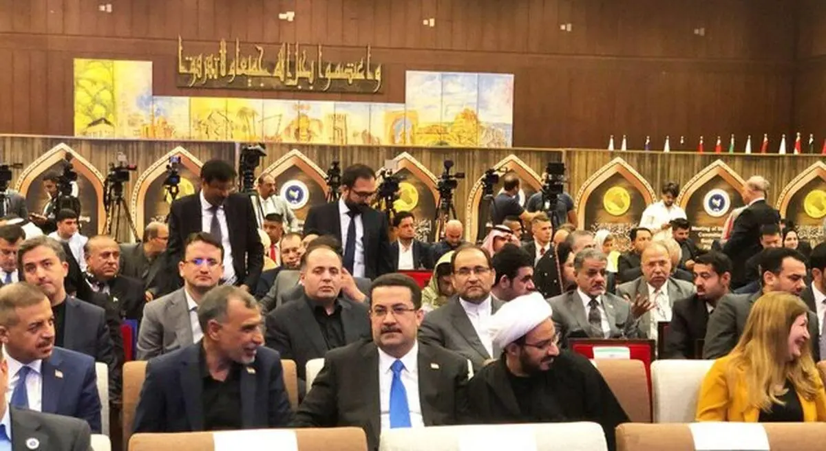 هیات پارلمانی از ایران به سفر رفت