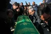  مراسم تشییع پیکر «دهقان فداکار»/ گزارش تصویری